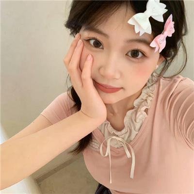 红色